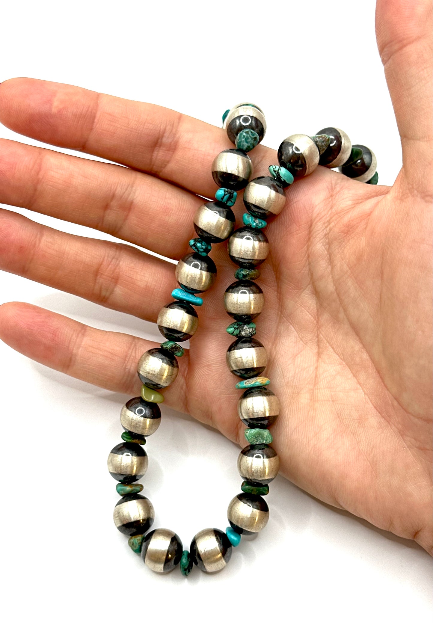 THE NATIVE PEARL