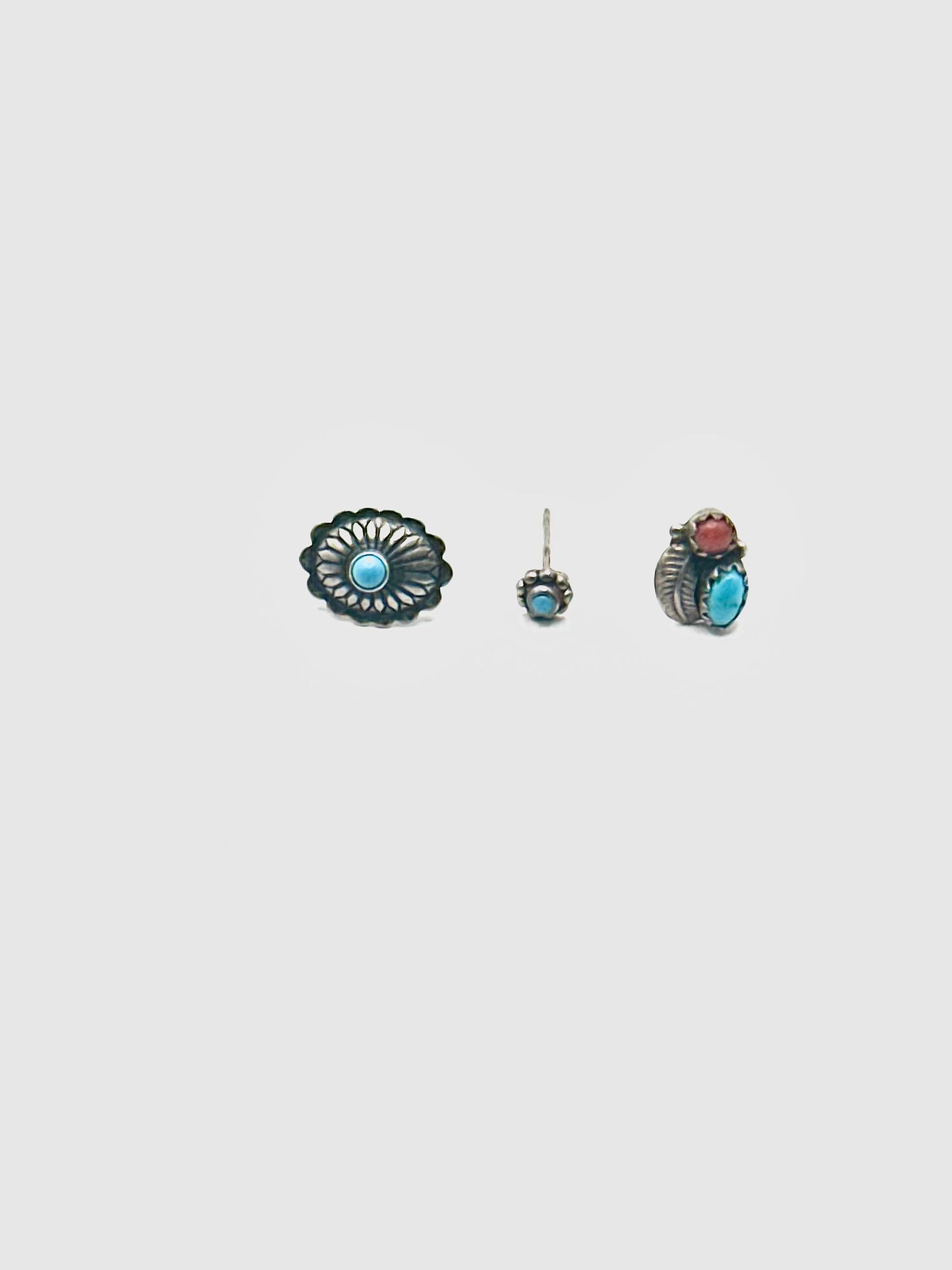 THE TURQUOISE TRIO STUDS