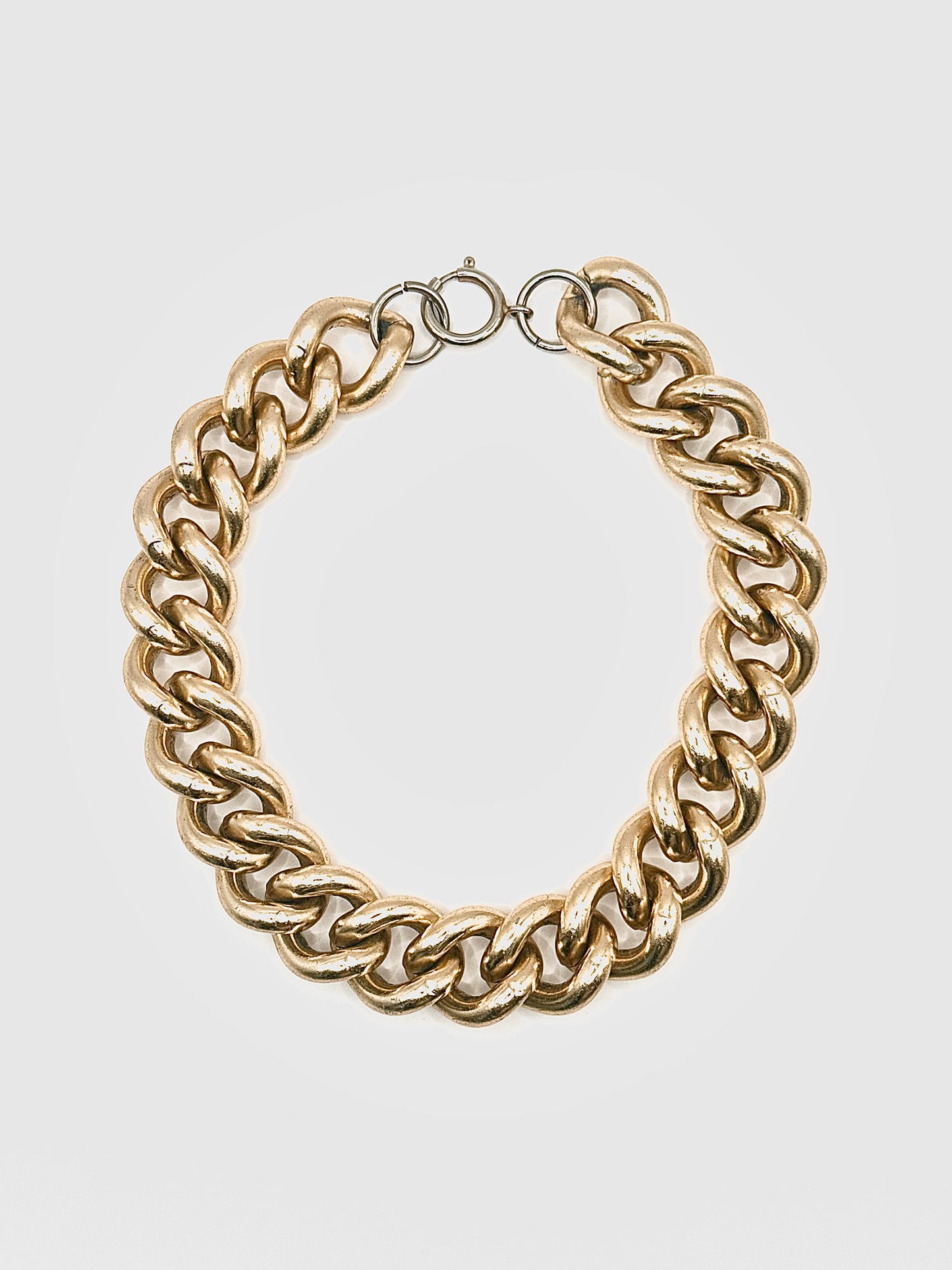 THE GOLD CHAIN