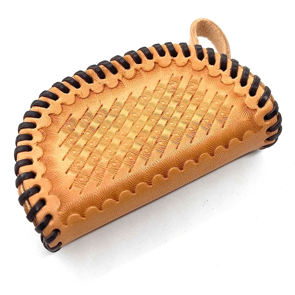 THE KICKA POUCH