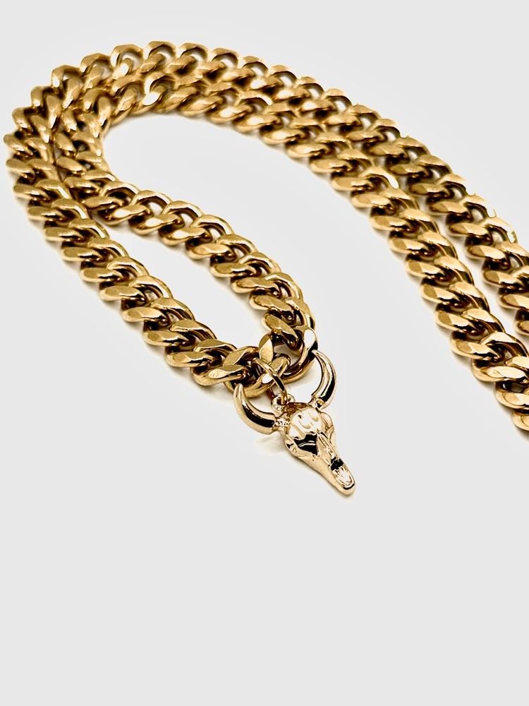THE COARSEGOLD