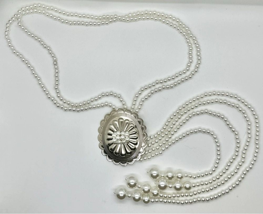 THE PEARLS