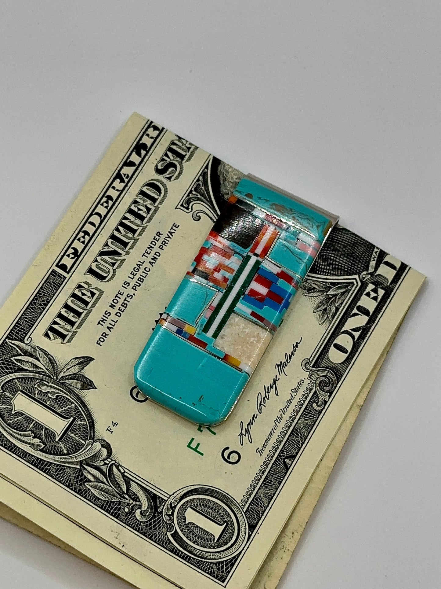 THE SOUTHWESTERN CLIP